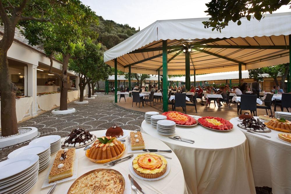 Grand Hotel Parco Del Sole Сант'Анджелло Экстерьер фото