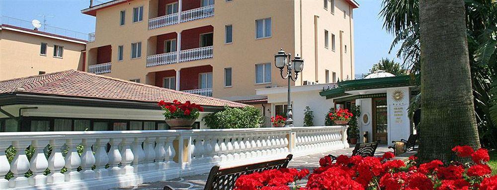 Grand Hotel Parco Del Sole Сант'Анджелло Экстерьер фото